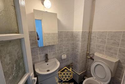 Apartament cu 3 camere decomandat în 1 Mai - 4