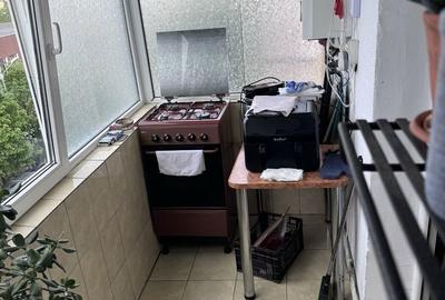 Apartament cu 3 camere decomandat în Central - 1