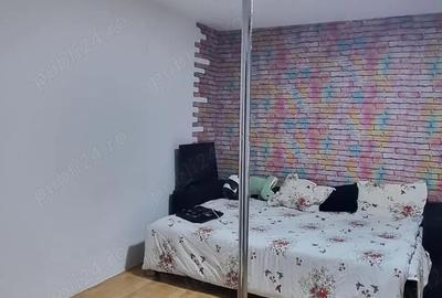 Vand vila Pitesti, langa Targul saptamanal, dupa sensul giratoriu - 2