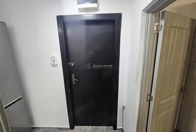 Garsonieră decomandată, mobilată în Micro IV - 16