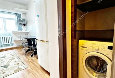 	Apartament cu 2 camere, situat la etajul 3, in Siderurgistilor Vest. - 8