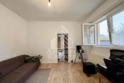 Casa la curte comuna, 180mp teren, zona Balcescu - Universitatii Casa la curte comuna, 180mp teren, zona Balcescu - Universitatii - 2