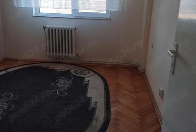 Apartament cu 4 camere decomandat în Central - 4
