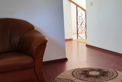 Casă cu 4 camere cu Teren 1350 Mp în Central - 6