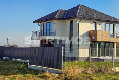 Casă individuală cu 4 camere cu Canalizare în Cristian - 1