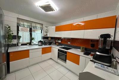 Casă cu 4 camere cu Teren 261 Mp în Berceni - 15