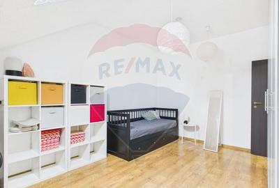 Casa / Vila cu 4 camere Darza, Crevedia - 12