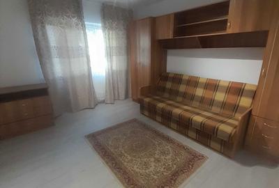 Garsonieră decomandată în Central - 1