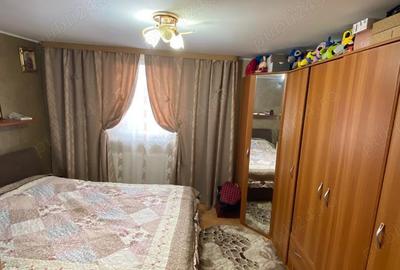 Apartament cu 3 camere decomandat în Podu Roș - 6