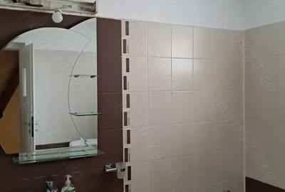 Vand casa cu teren in zona centrala Suceava - 6