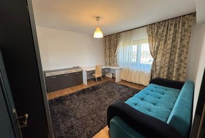 Apartament, 2 camere, decomandat,  64 mp, Centru , Zona Campia Islaz