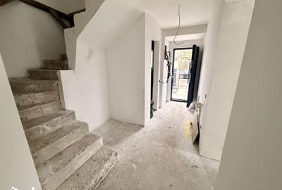 Casă cu 4 camere cu Teren 270 Mp în Glina - 5