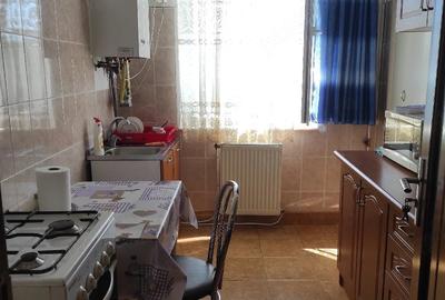Apartament cu 3 camere decomandat în Central - 3