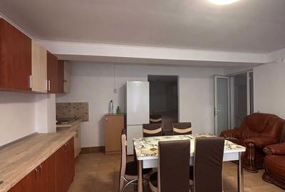 Apartament cu 2 camere decomandat în Central - 1