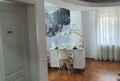 Spațiu comercial, de 98 mp, în Decebal - 11