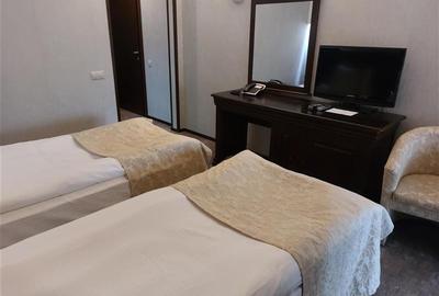 Apartament cu 3 camere decomandat, mobilat în Poiana Brașov - 15