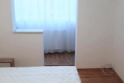 Apartament cu 3 camere decomandat în Astra - 8