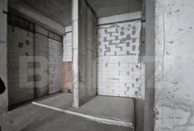 Spațiu comercial, de 400 mp, în Central - 11