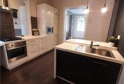 Apartament cu 3 camere decomandat, mobilat în Mărășești - 2