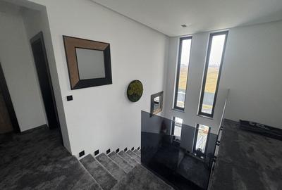 Casă cu 4 camere în Central - 5