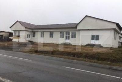 Spațiu comercial, de 425 mp, în Central