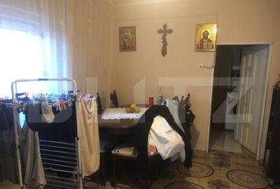 Casa cu 3 camere si anexe, 170 mp, zona Carpati 2 - 8