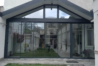 Casă individuală cu 4 camere în Capitol