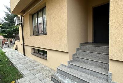 Casă cu 4 camere cu Teren 300 Mp în Domenii - 2