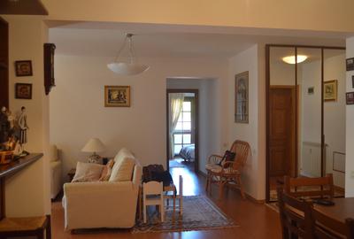 Apartament cu 4 camere decomandat în Cioplea - 3
