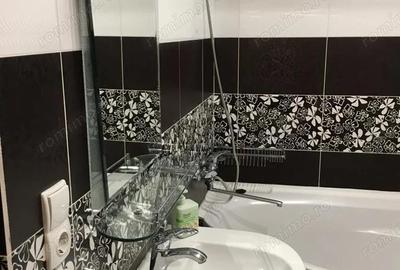 3 camere in zona 13 Septembrie - 2