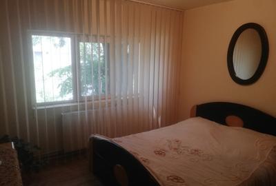 Apartament 3 camere de inchiriat Brailei - 1