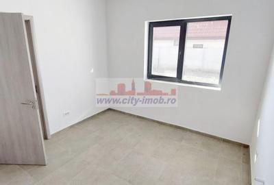 Casă individuală cu 4 camere decomandat cu Canalizare în Ostratu - 7