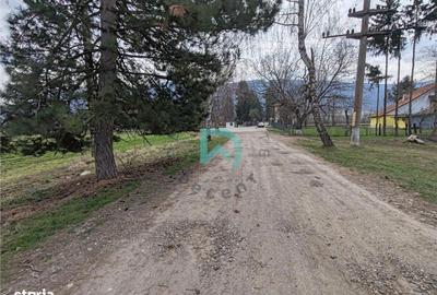 Teren de 6775 mp, în Bartolomeu - 2