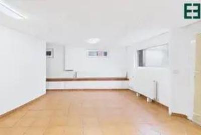 Spațiu comercial, 90 mp în Central