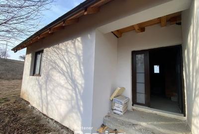 Casă individuală cu 6 camere cu Teren 500 Mp în Ciritei - 2