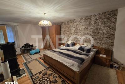 Casă cu 4 camere cu Teren 300 Mp în Roșia - 6