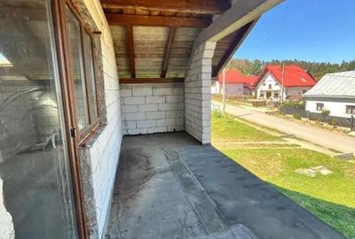 Casă cu 3 camere cu Teren 1000 Mp în Clit - 4