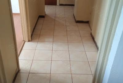 Inchiriez ap 3 camere 2000 lei decomandat Podul Giurgiului - 4