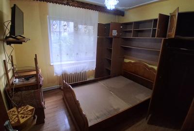 PACURARI ALPHA BANK 2 CAMERE SEMIDECOMANDAT PARTER MOBILAT 43 MP   COD  160096 - 6
