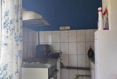 Etaj 2,  2 camere  Fratelia-Girocului , 2 balcoane,  centrala, 57mp utili - 3