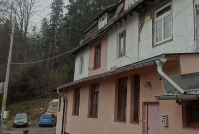 Apartament de vanzare la vila in Busteni - 1