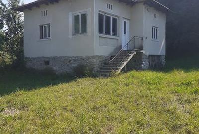 Casă cu 2 camere cu Teren 70 Mp în Central - 4