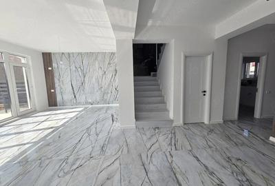 Casă cu 4 camere cu Teren 311 Mp în Tunari - 3