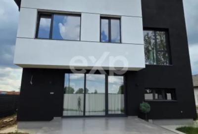Casă cu 4 camere cu Teren 302 Mp în Tunari - 10
