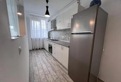 Apartament cu 3 camere decomandat în Gojdu