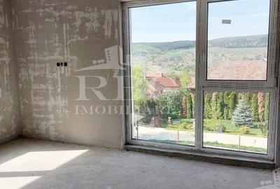 Case noi cu teren in Chinteni - 10