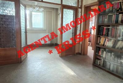 Apartament 4 Camere ULTRACENTRAL Confort 1 Decomandat Liber 95 Mp. 2 Balcoane 2 Bai Centrala Proprie - 3