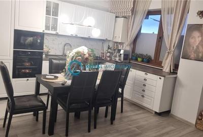 Royal Imobiliare - Vanzare Garsoniera bloc nou zona Mihai Bravu - 4