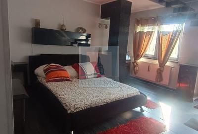 Casă cu 4 camere cu Canalizare în Central - 5