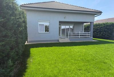 Casă cu 4 camere în Oncea - 1